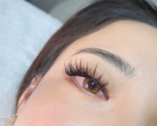 Close-up of hybrid eyelash extensions for a natural and glamorous look at Radiance Skin Beauty